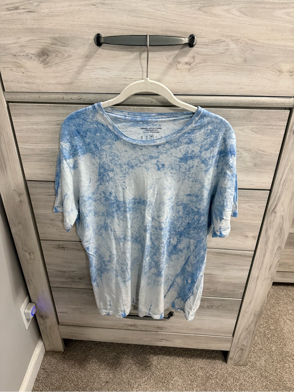 Urban Outfitters Light Blue & White Tie-Dye Short Sleeve Tee